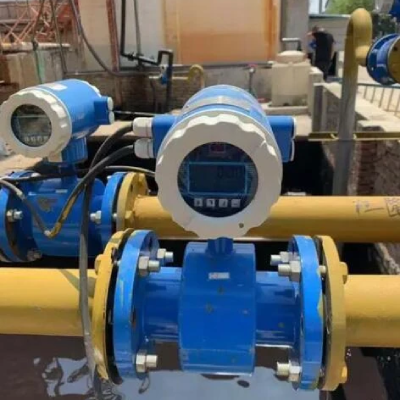 فلومتر مغناطیسی